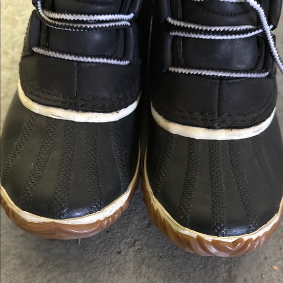 OREL Out N About Women's Black Lace-Up Ankle Boots - Picture 5 of 6